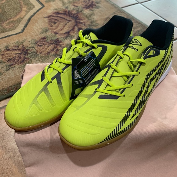 Umbro Sala Z Liga Indoor Soccer (Made in Brazil) - Picture 3 of 12